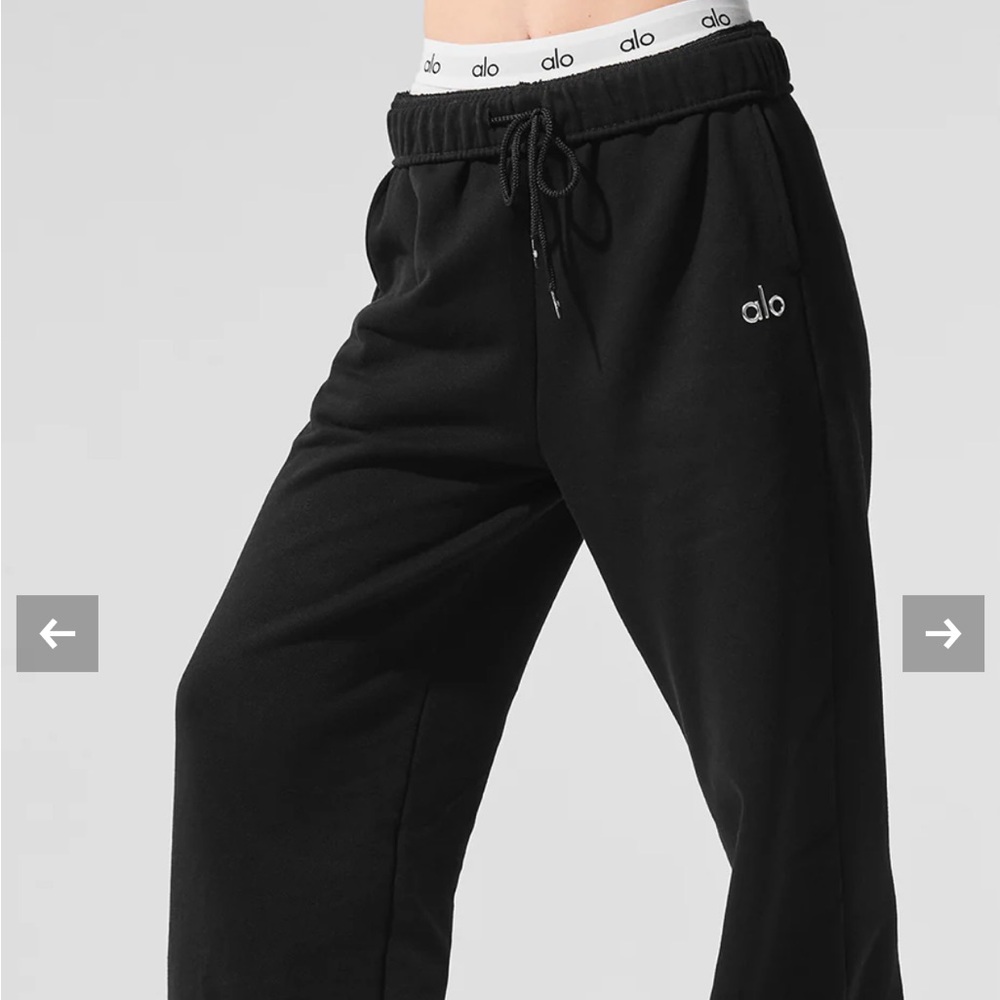 Alo Yoga Accolade Straight Leg Sweatpants - Picture 2 of 7